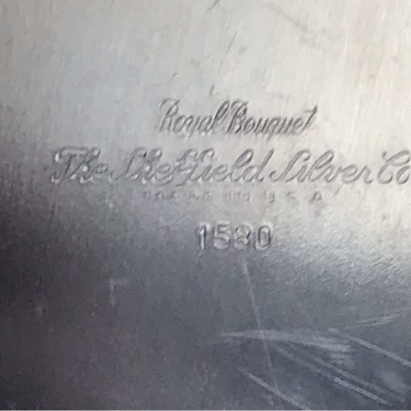 SHEFFIELD SILVER CO. "Royal Bouquet" 7" Silver Plate Round Candy Dish #1580 -USA - Picture 11 of 14